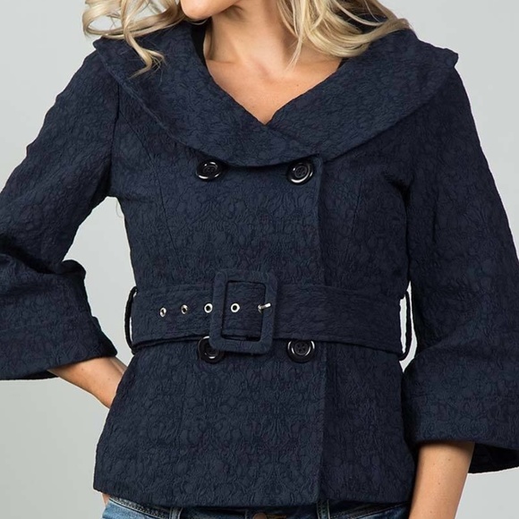 ‼️CLEARANCE‼️ Navy Double Breasted Jacket - Picture 3 of 7